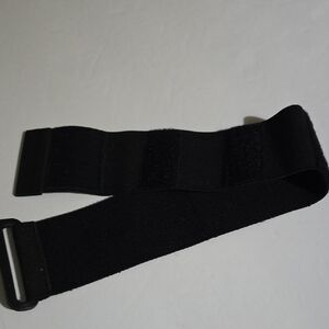 🦋 Black Adjustable Arm Jacket Strap IPOD Holder. Only Strap INCLUDED.